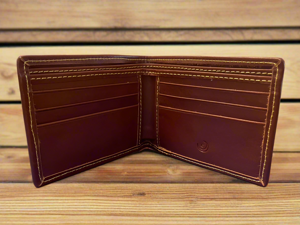 leather bifold wallet interior